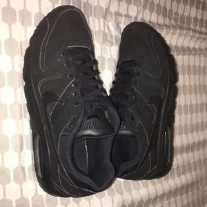 Nike Air Max Command Leather